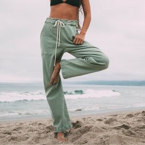 Electric and Rose Easy Pant